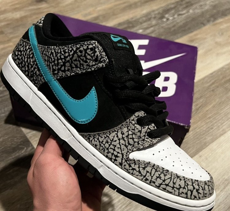 Nike Sb Dunk Low Atmos Elephant