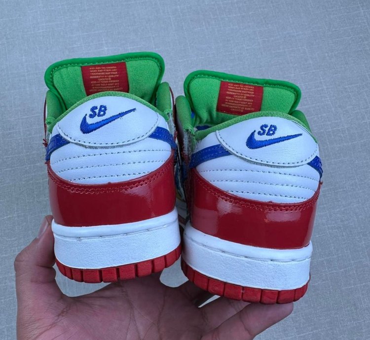 2022 Nike Sb Dunk Low Og Sandy Bodecker Women 9 5