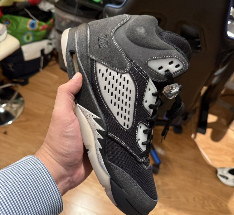 Jordan 5 Retro Anthracite