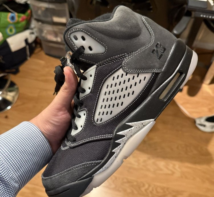 Jordan 5 Retro Anthracite