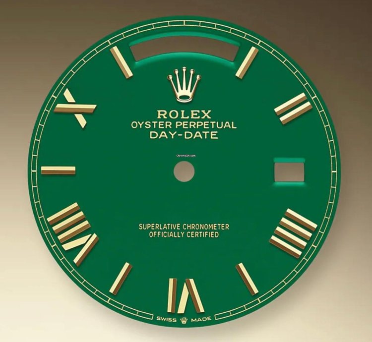 Rolex Day-date 40 Yellow Gold Day-date 40 Watch - Diamond Bezel - Green Roman Dial 228348rbr