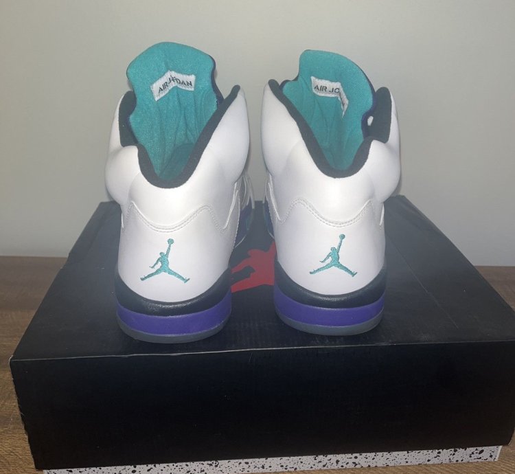 Jordan 5 Retro Grape