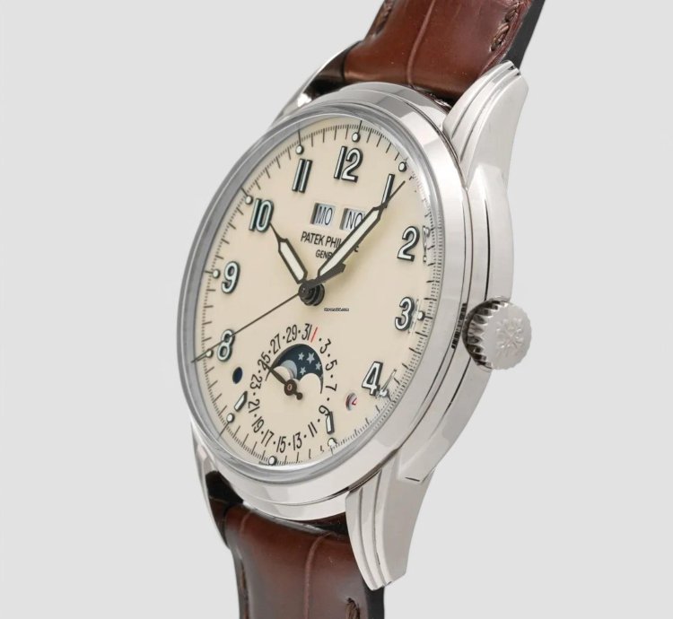 Patek Philippe Perpetual Calendar 5320g Grand Complication 18k White Gold