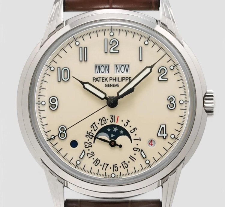 Patek Philippe Perpetual Calendar 5320g Grand Complication 18k White Gold