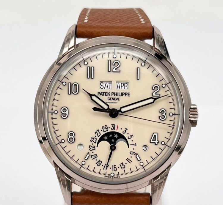 Patek Philippe Perpetual Calendar 5320g-001
