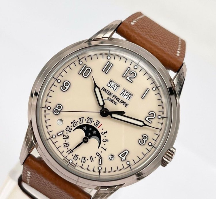 Patek Philippe Perpetual Calendar 5320g-001