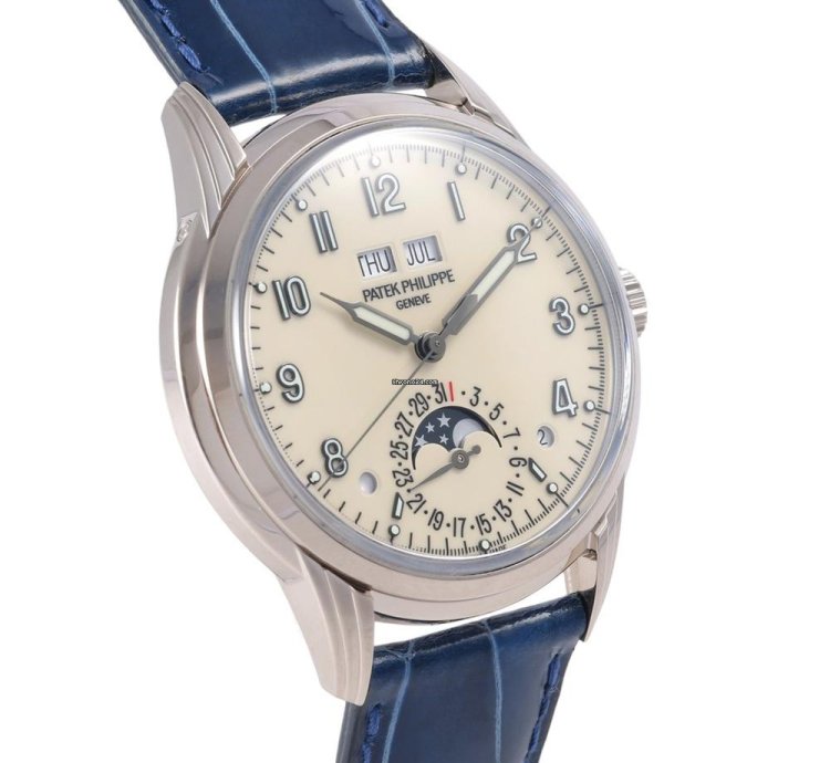 Patek Philippe Perpetual Calendar 5320g-001 Automatic White Gold Good