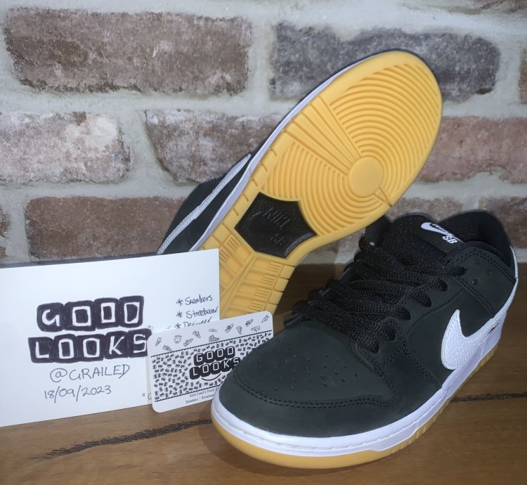 Nike Sb Dunk Low Black Gum