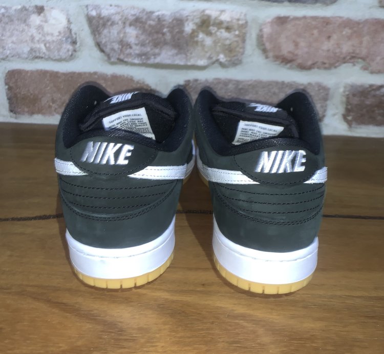 Nike Sb Dunk Low Black Gum