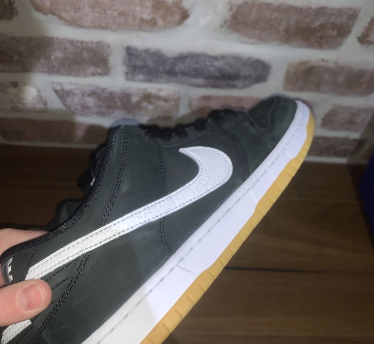 Nike Sb Dunk Low Black Gum