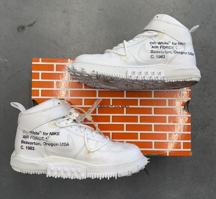 2023 Nike Air Force 1 Mid Off-white Graffiti