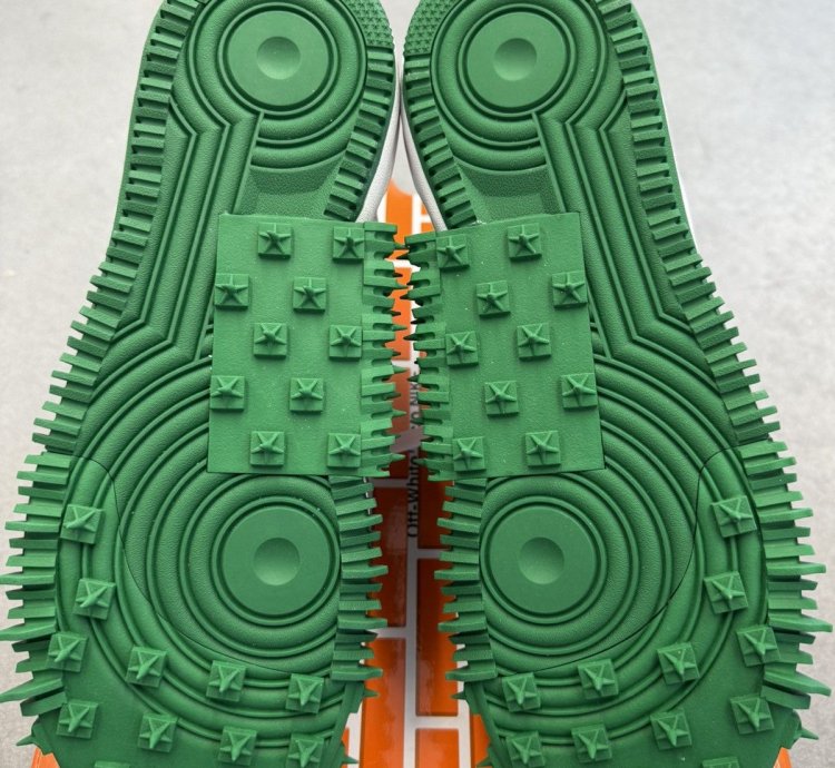 2023 Nike Air Force 1 Mid Off-white Pine Green
