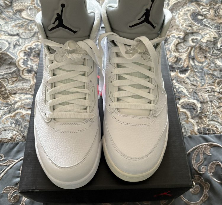 Jordan 5 Retro Metallic White 2015