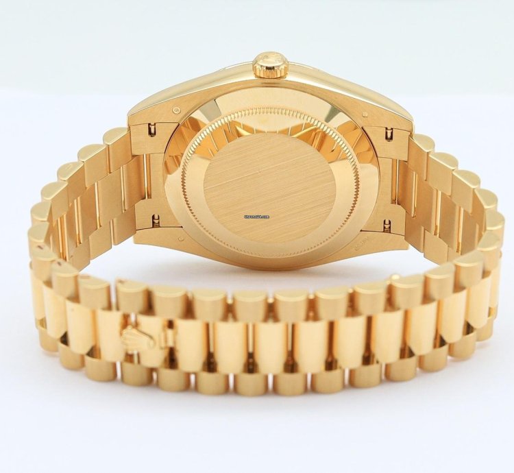 Rolex Day-date 40 Yellow Gold Green Ombre Dial