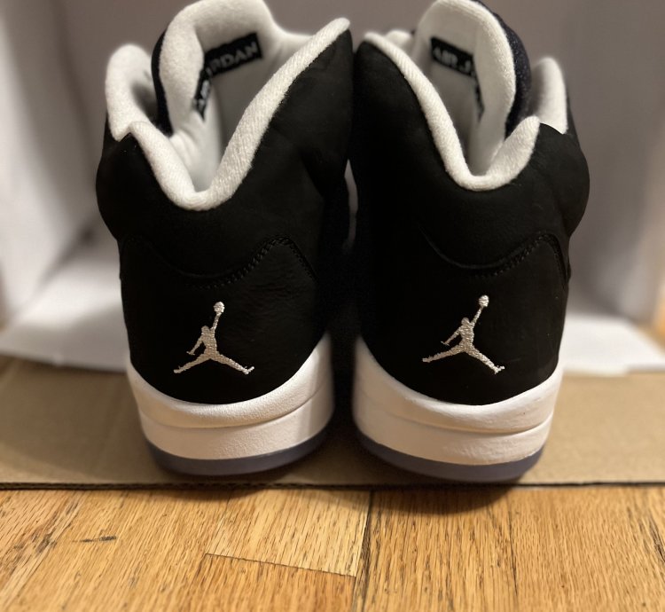 Jordan 5 Retro Mid Oreo Wore Twice Cleaned Recently