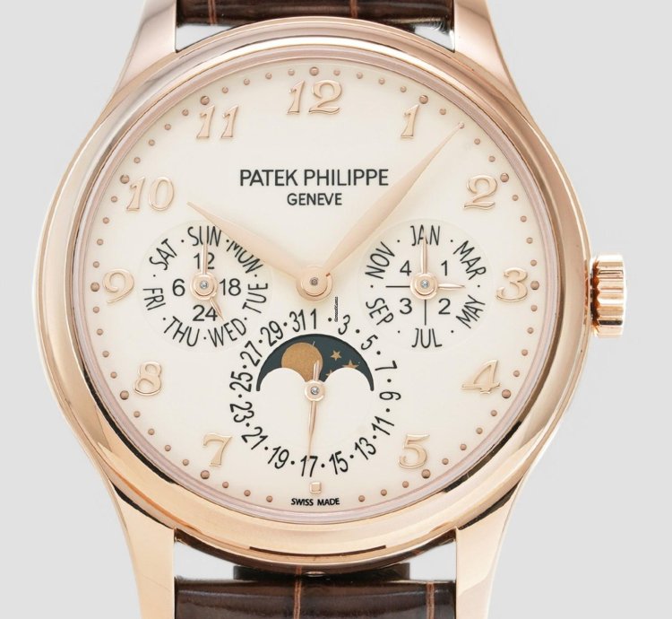 Patek Philippe Perpetual Calendar 5327 18k Rose Gold