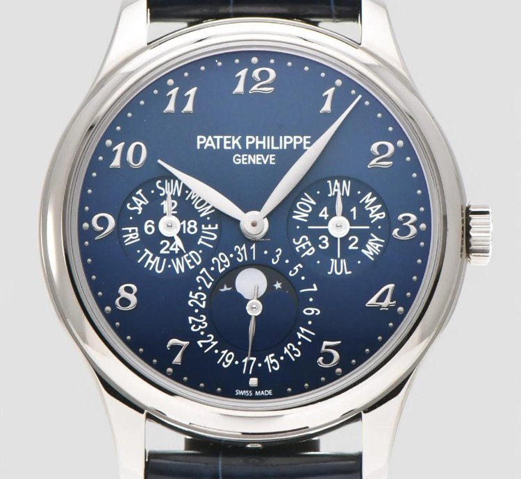 Patek Philippe Perpetual Calendar 5327g 18k White Gold Blue Dial