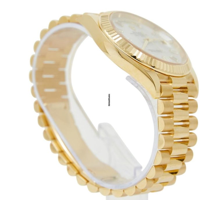 Rolex Day-date 40 Yellow Gold Mop Diamond Dial On Presidential Complete Set Unworn 2024