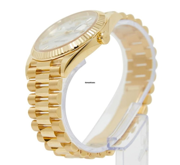 Rolex Day-date 40 Yellow Gold Mop Diamond Dial On Presidential Complete Set Unworn 2024