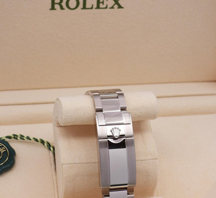 Rolex Daytona Ref 116509 Gold Crystal Mother Of Pearl Diamond Dial