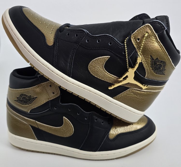 2024 Air Jordan 1 Retro High Og Black Gold