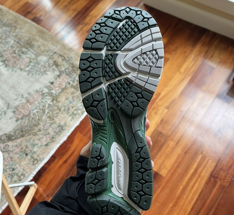 Aime Leon Dore New Balance 860 V2