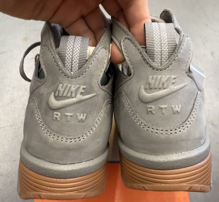 2024 Nike Air Trainer Huarache Corteiz Gully Grey
