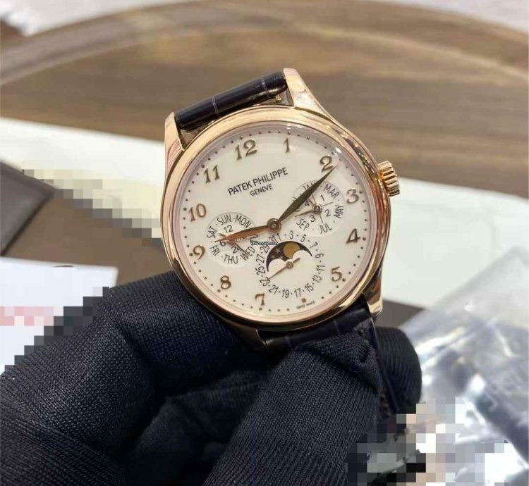 Patek Philippe Perpetual Calendar 5327r-001