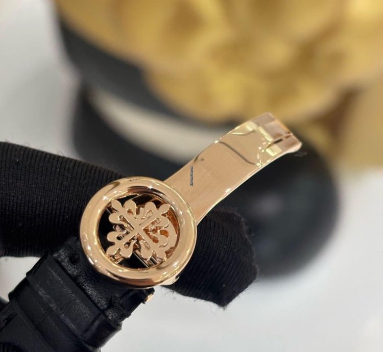 Patek Philippe Perpetual Calendar 5327r-001