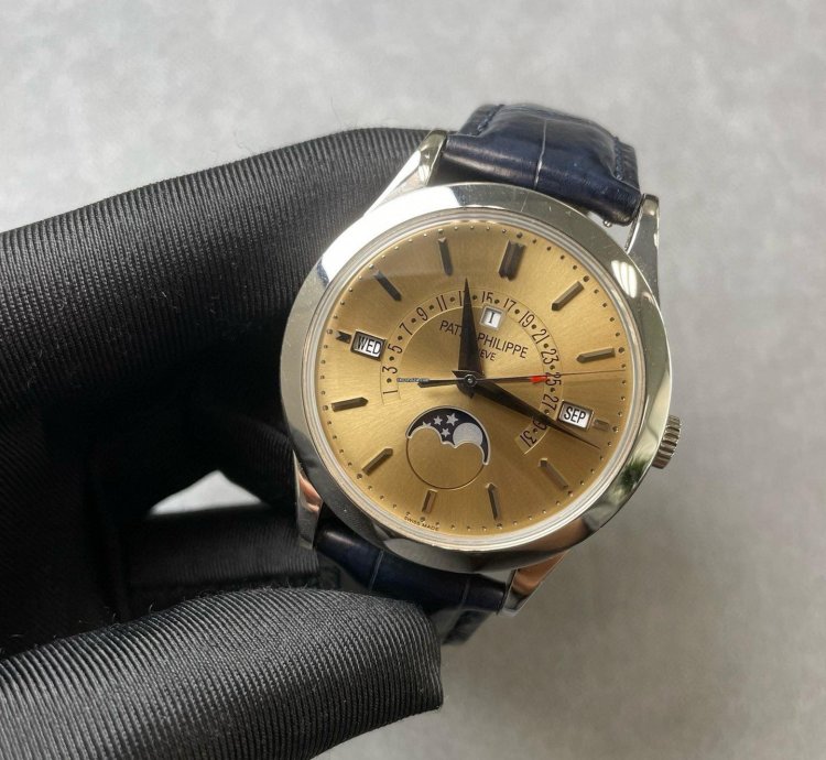 Patek Philippe Perpetual Calendar 5496p