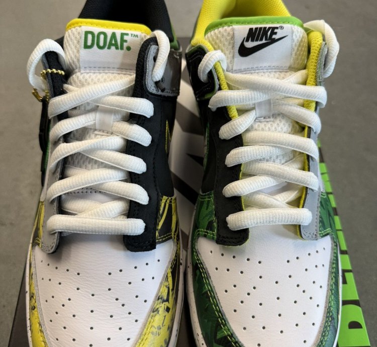 2024 Nike Dunk Low What The Duck Away University Of Oregon