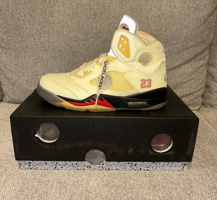 Jordan 5 Retro Off-white Sail