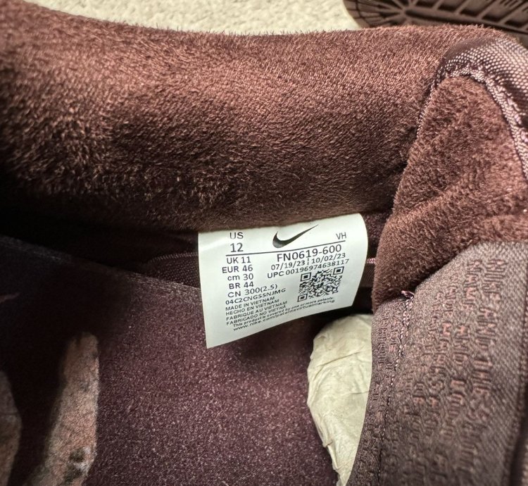 Nike Sb Dunk Low City Of Love Burgundy Crush Size 12 Men