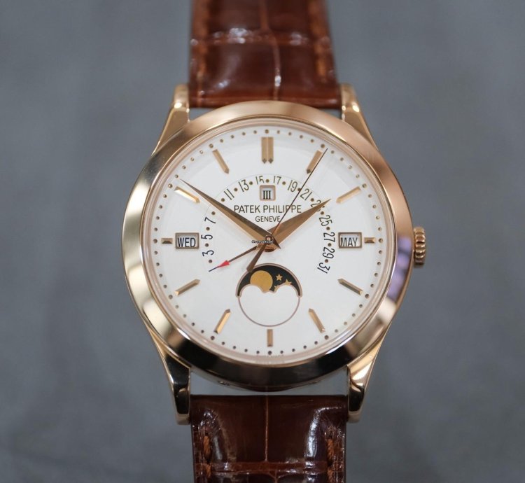 Patek Philippe Perpetual Calendar 5496r-001