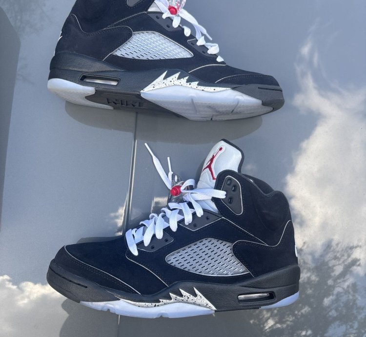 Jordan 5 Retro Og Black Metallic Reimagined