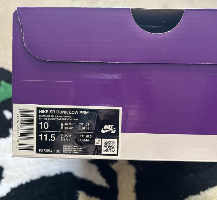 Nike Sb Dunk Low City Of Love Sz10