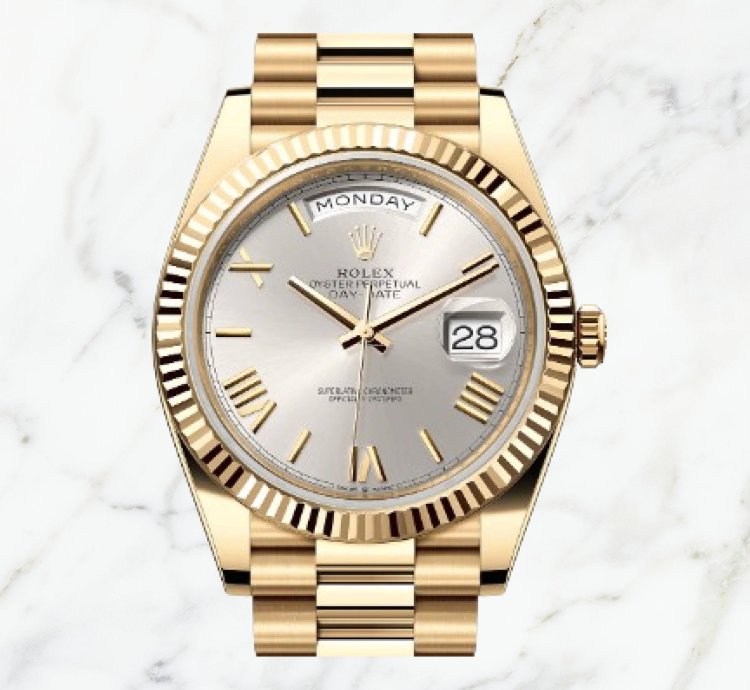 Rolex Day-date 40 Yellow Gold Silver Roman Dial 228238 new Unworn