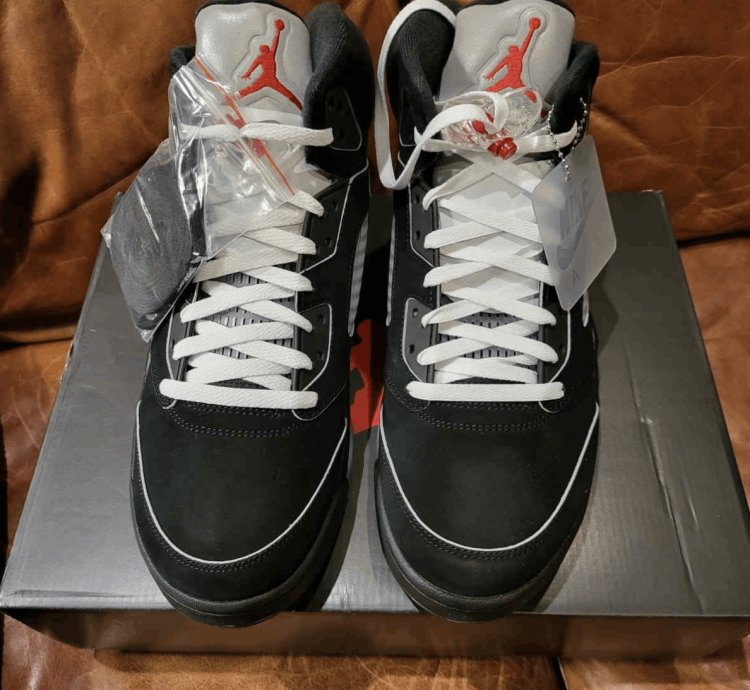 Jordan 5 Retro Og Black Metallic Reimagined 2025 New Size 13