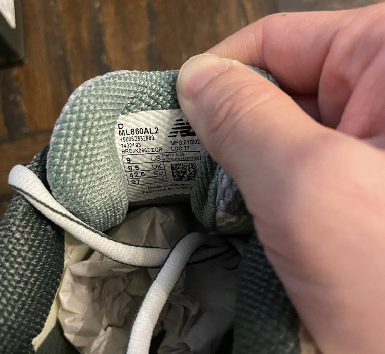 Aime Leon Dore New Balance 860v2 green
