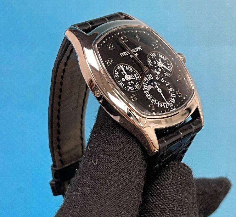 Patek Philippe Perpetual Calendar 5940g-010 Black Perpetual Calendar