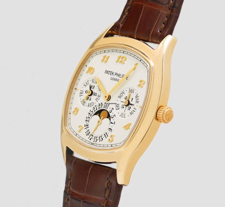 Patek Philippe Perpetual Calendar 5940j 18k Yellow Gold Cushion Case