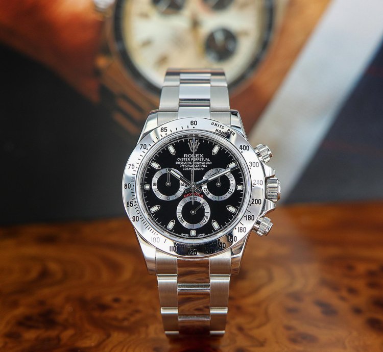 Rolex Daytona Ref 116520 Chromalight Black Dial Full Set 2015