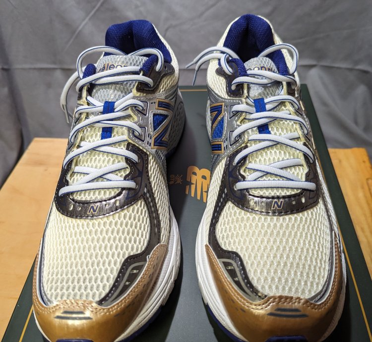 Aime Leon Dore New Balance 860v2 Blue