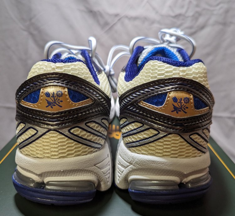Aime Leon Dore New Balance 860v2 Blue