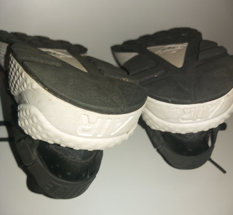 35 5eur 5us Nike Air Huarache Wmns Black-white 634835-006