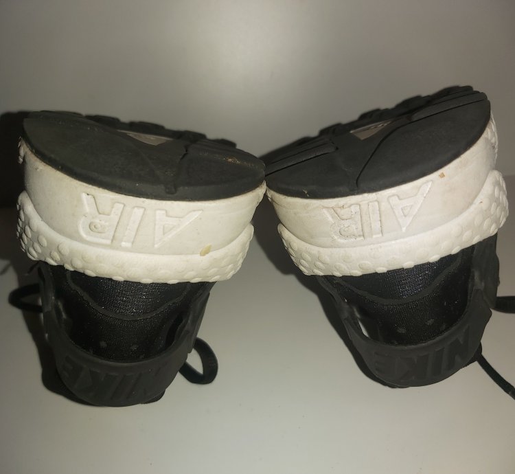 35 5eur 5us Nike Air Huarache Wmns Black-white 634835-006