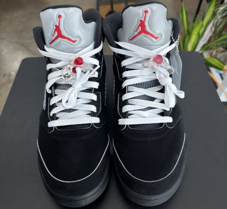Jordan 5 Retro Og Black Metallic Reimagined Sz 11
