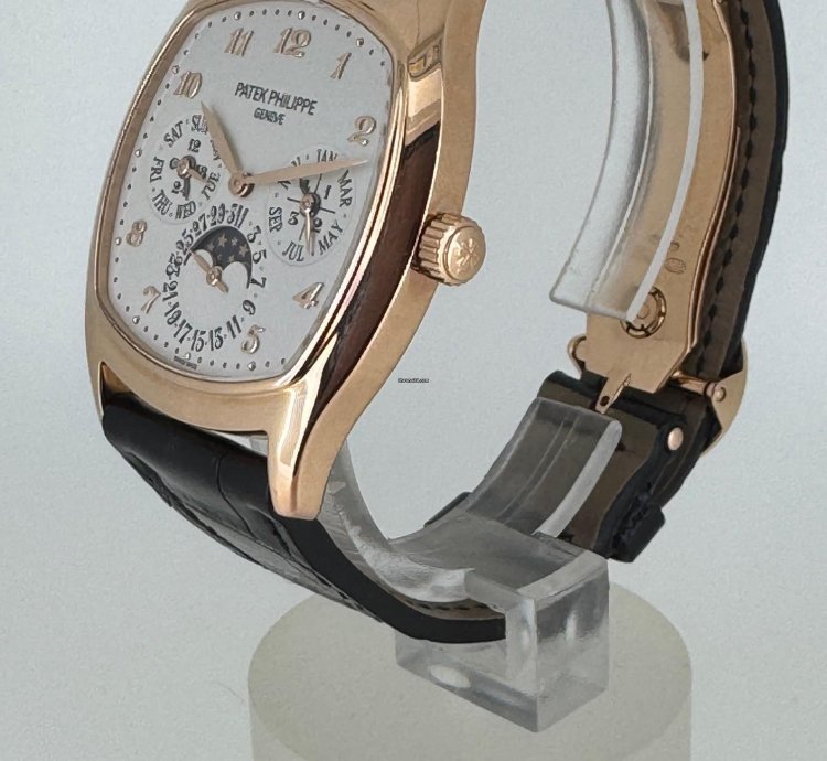 Patek Philippe Perpetual Calendar 5940r-001