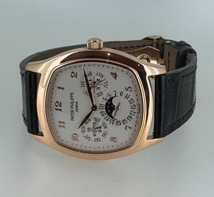 Patek Philippe Perpetual Calendar 5940r-001