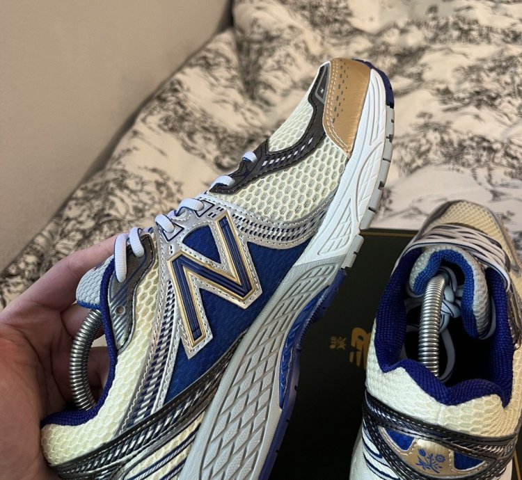Aime Leon Dore New Balance 860v2 Navy Cream 8 5